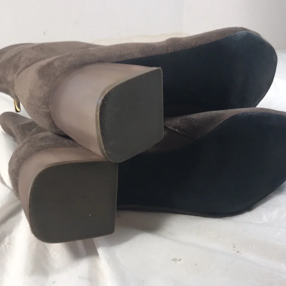 Anthropologie Women’s Silent D Maretolp Heeled Gray Micro Suede Ankle Boot